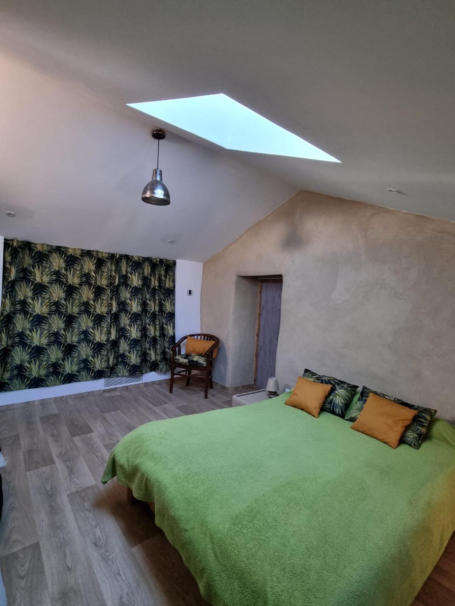 Au Fil De Soi Villa Saint-Julien-de-Peyrolas Buitenkant foto