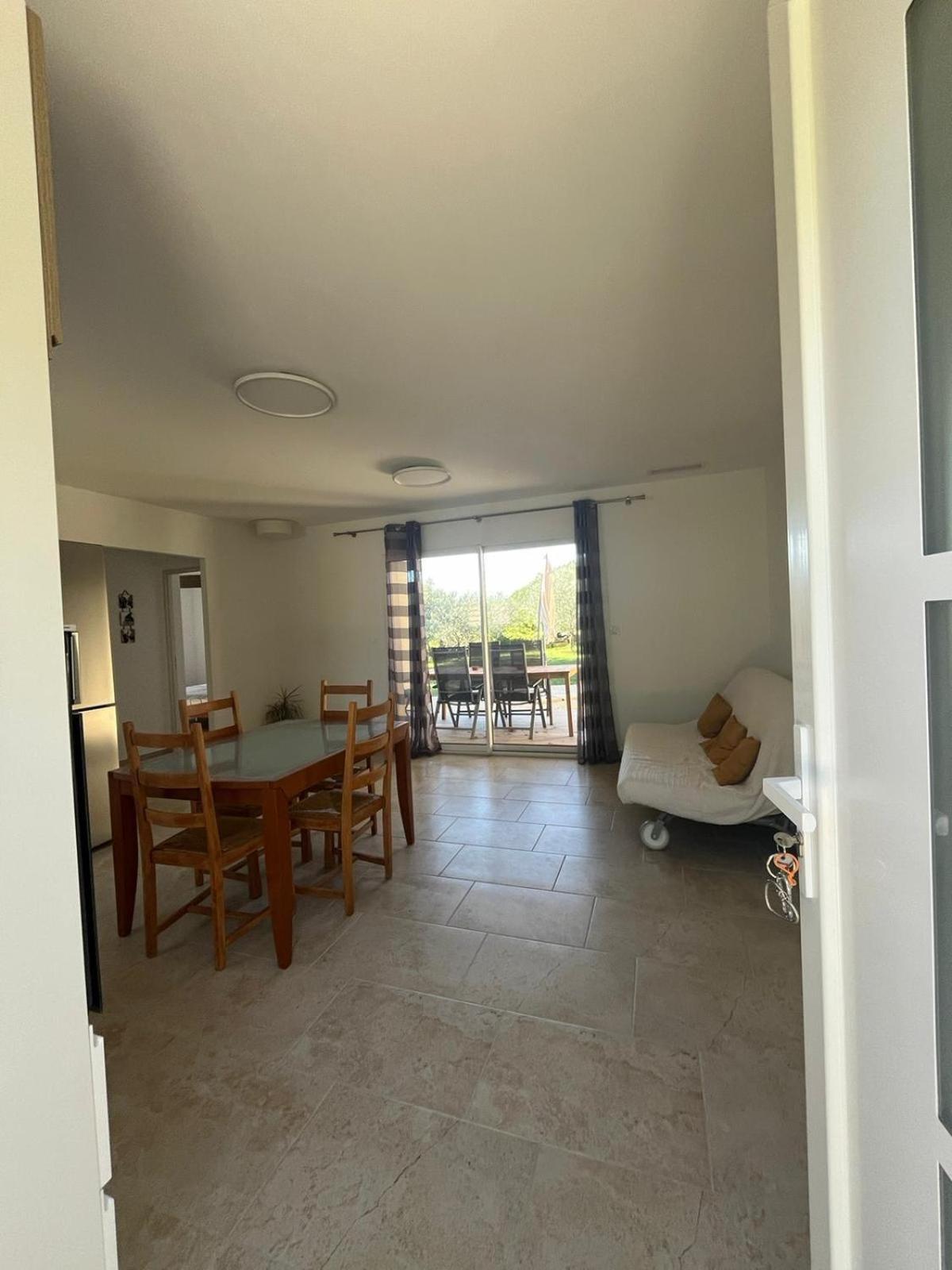 Au Fil De Soi Villa Saint-Julien-de-Peyrolas Kamer foto